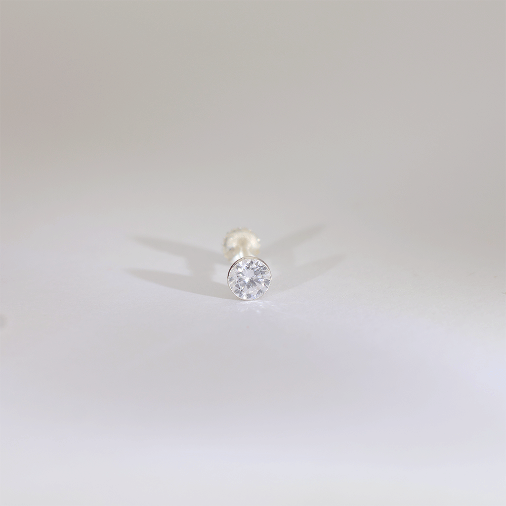 Premium Solitaire Diamond Nosepin (Single Piece) - Image 3