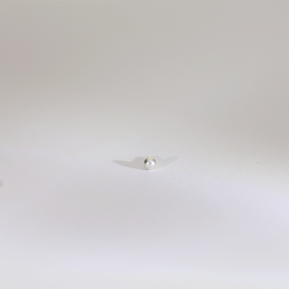 TinyGlow Pearl Nose pin (Single Piece) - Image 2