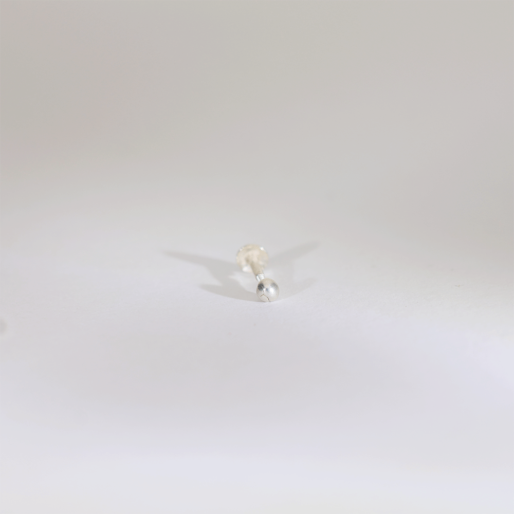 TinyGlow Pearl Nose pin (Single Piece) - Image 3