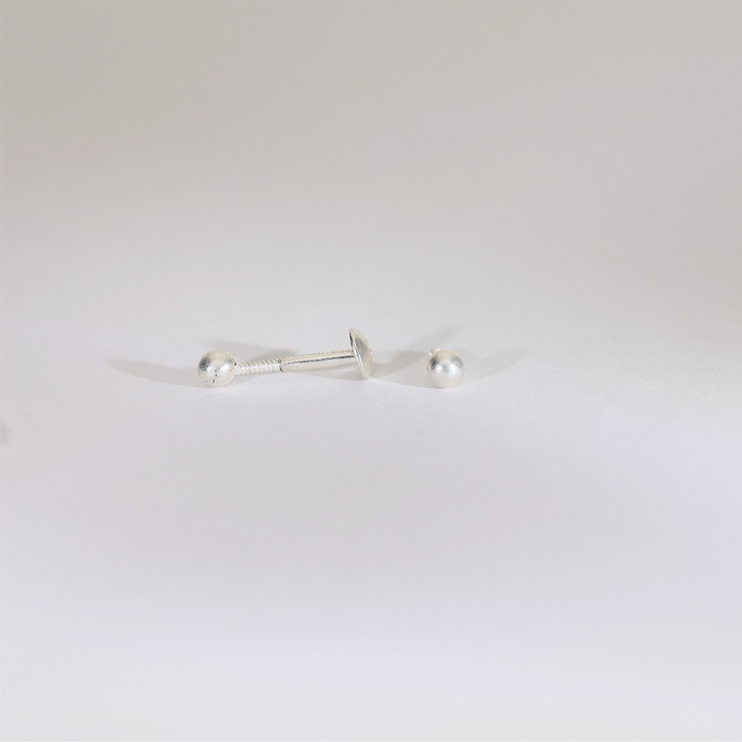 NanoShine Pearl Nose pin (Single Piece) - Image 3