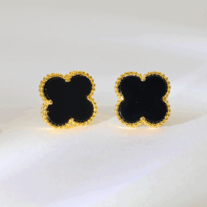 Black Clover Shine Earrings