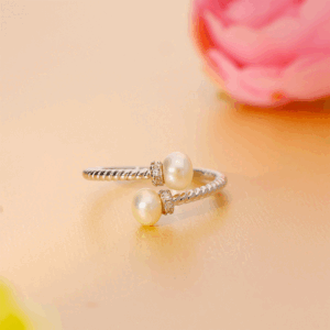 Twin Pearl Twist Ring