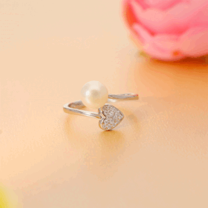 Pearl Heart Grace Ring