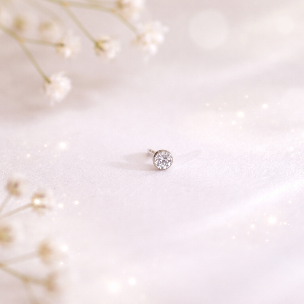 Tiny Shine Silver Nose Pin (Single Piece) - Image 5