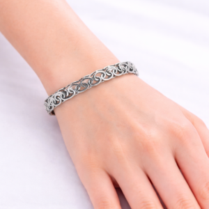 Infinity Link Silver Bangles