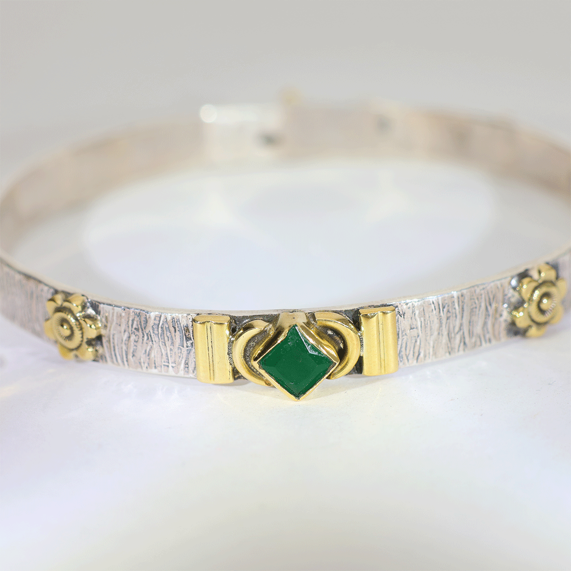 Emerald Royale Dual Tone Designer Bangles - Image 6