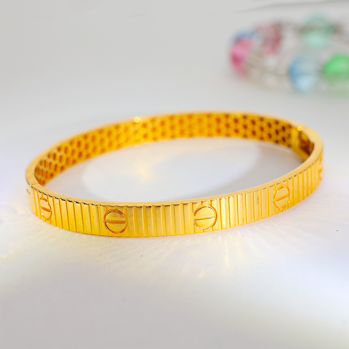 Striped Screw Gold Bracelets Ladies - Image 3