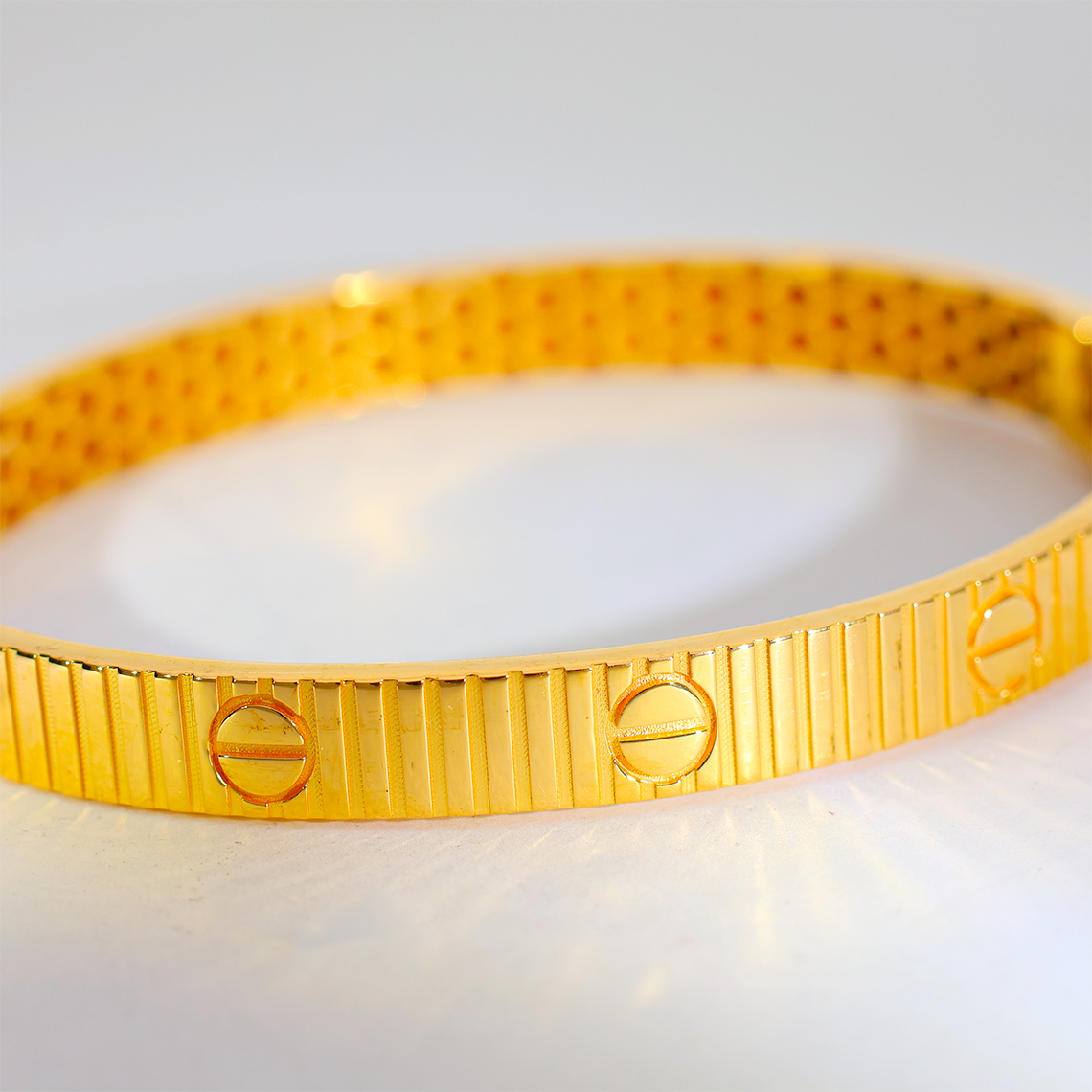 Striped Screw Gold Bracelets Ladies - Image 2