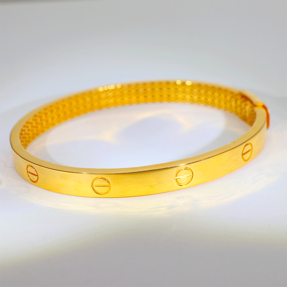 Classic Screw Gold Ladies Bracelet