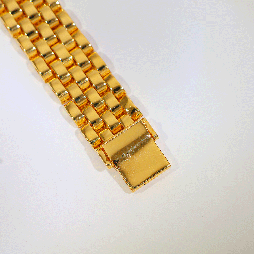Classic Link Gold Gents Bracelet - Image 5