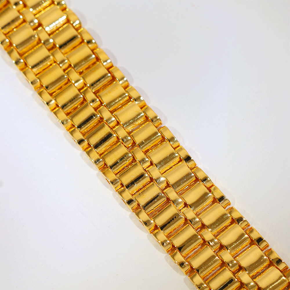 Classic Link Gold Gents Bracelet - Image 6