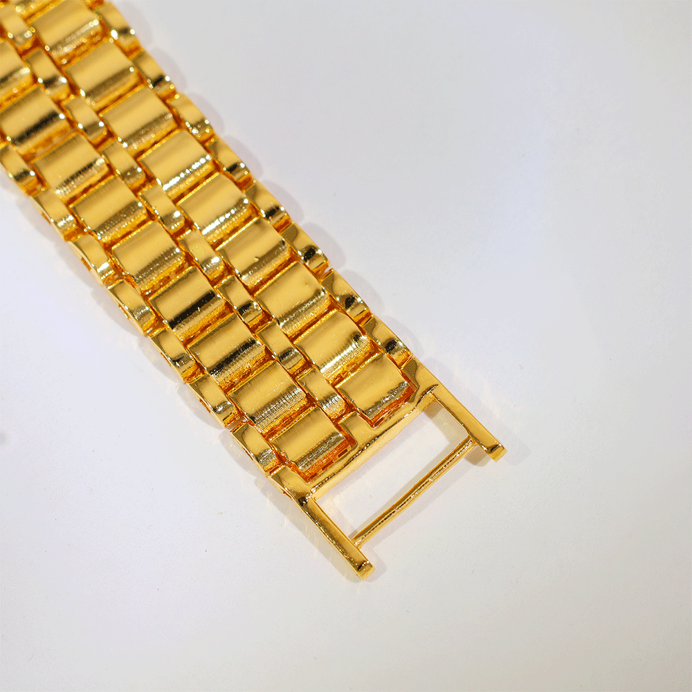 Classic Link Gold Gents Bracelet - Image 3