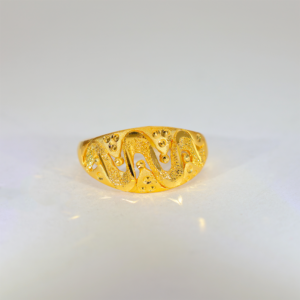 Wave Design Gold Ladies Ring