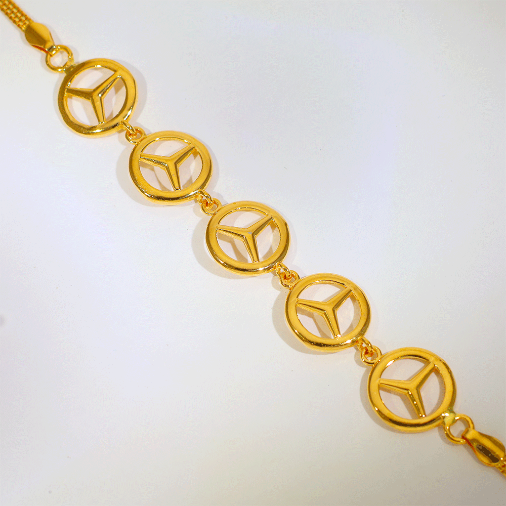 Trinity Style Gold Bracelet