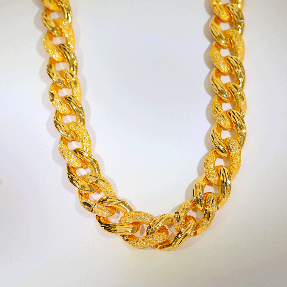Textured Cuban Gold Chain - Image 5