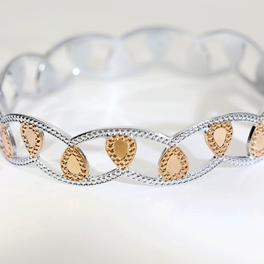 Regal Teardrop Link Kada Bangles - Image 4
