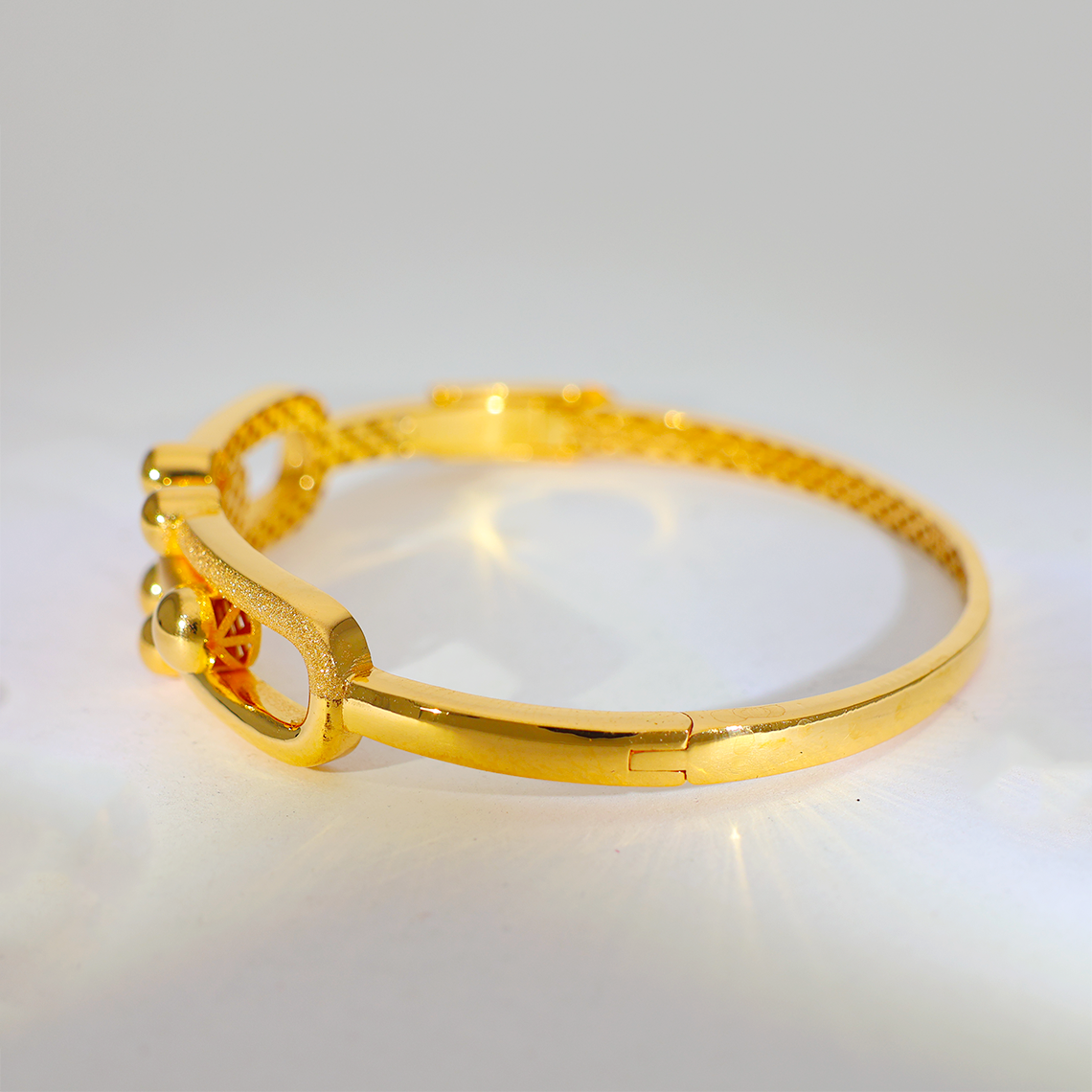 Modern Ball Link Gold Bracelets Ladies - Image 2