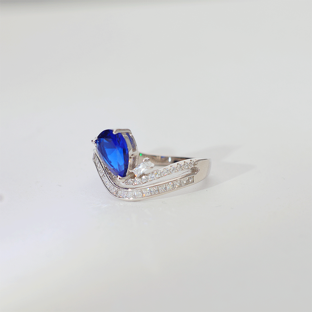 Royal Blue Wave Ring - Image 2
