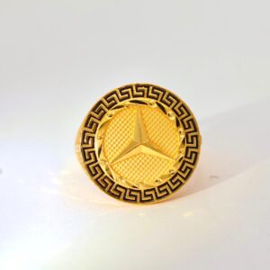 Royal Star Gold Gents Ring