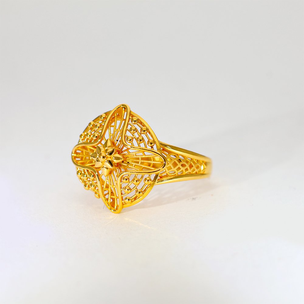 Floral Bloom Gold Ladies Ring - Image 3
