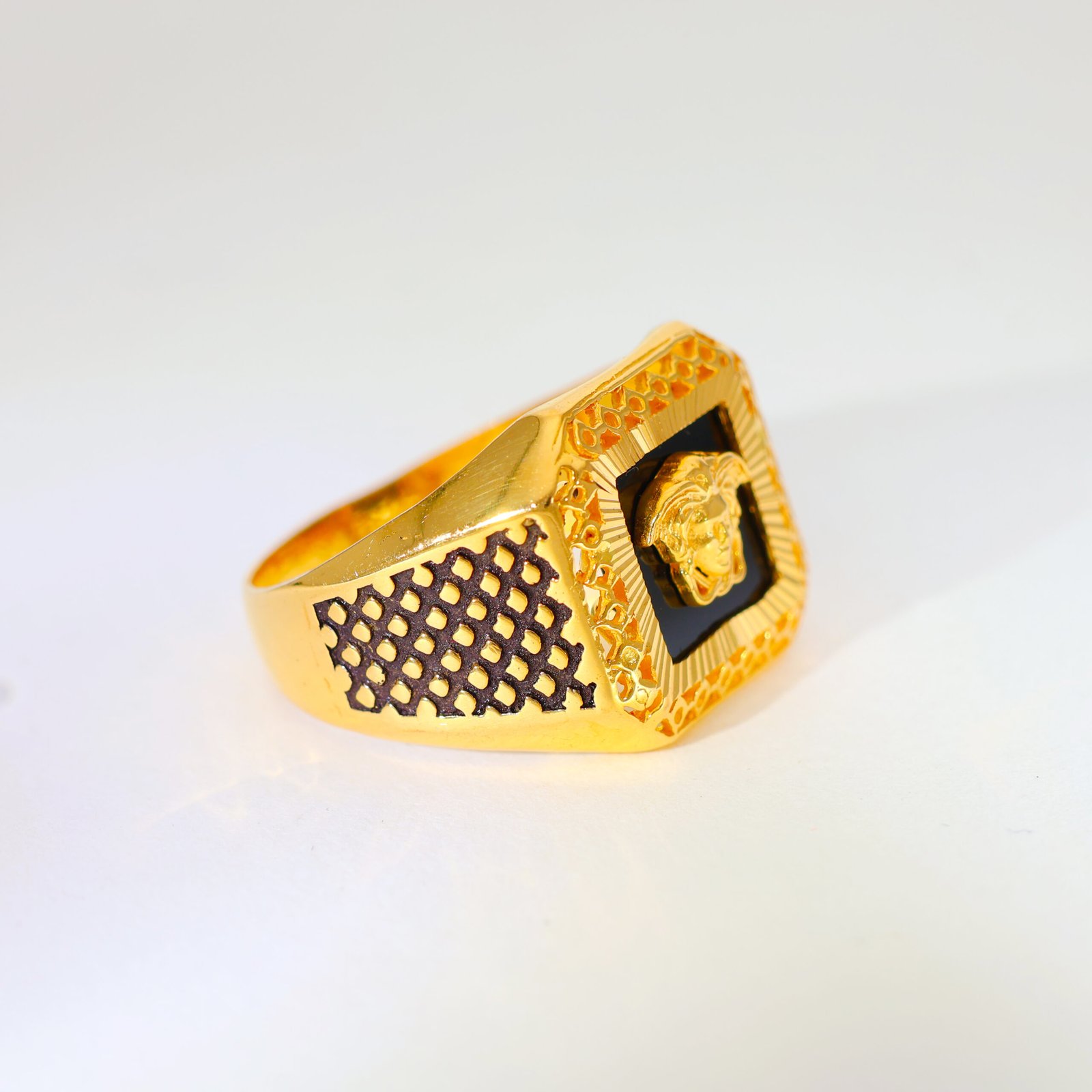 Bold Square Gold Gents Ring - Image 3