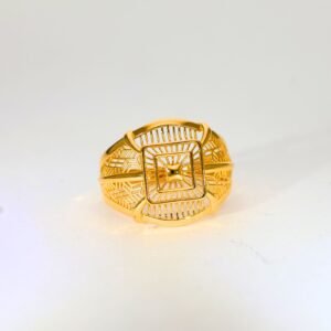 Royal Square Gold Ladies Ring