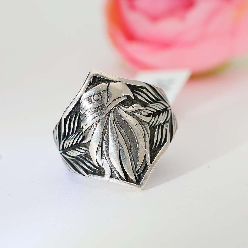 Royal Eagle Silver Gents Ring - Image 5