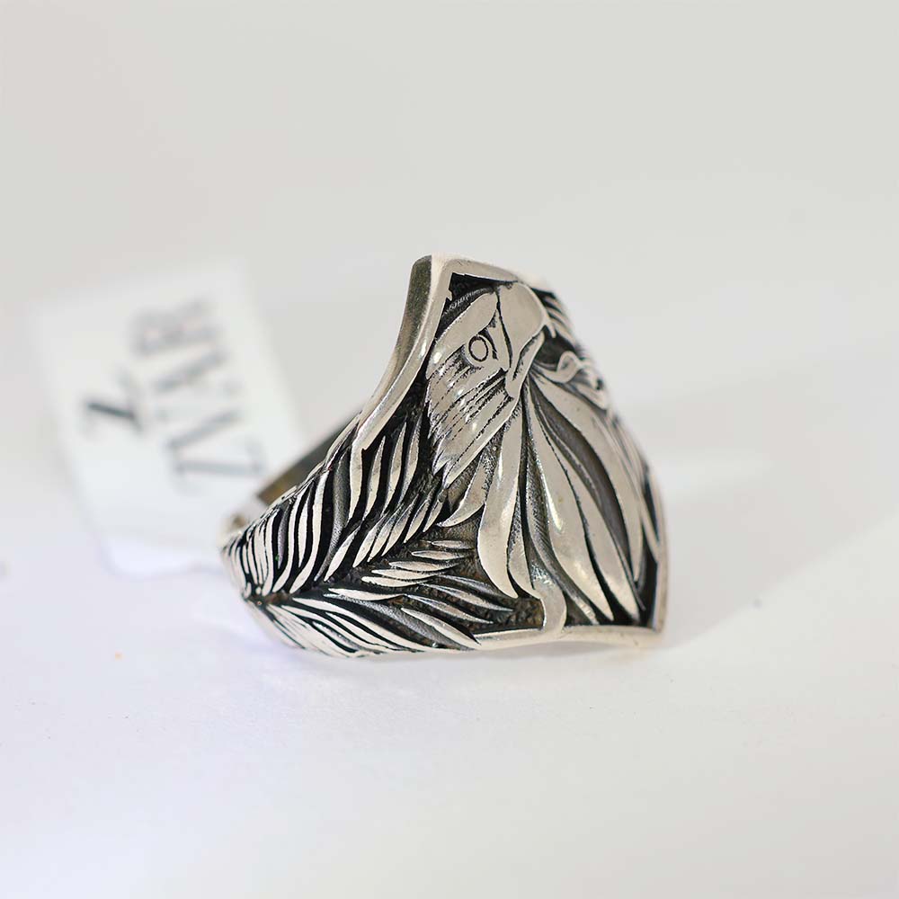 Royal Eagle Silver Gents Ring - Image 4