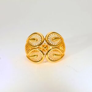 Royal Leaf Gold Ladies Ring