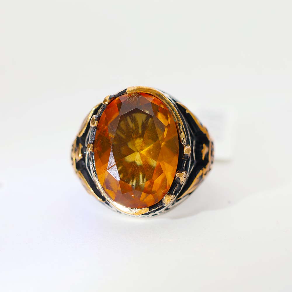 Golden Amber Majesty Gents Ring - Image 2