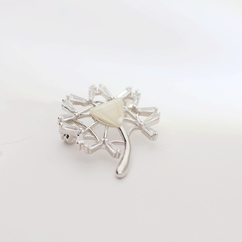 Crystal Heart Bloom Brooch - Image 5
