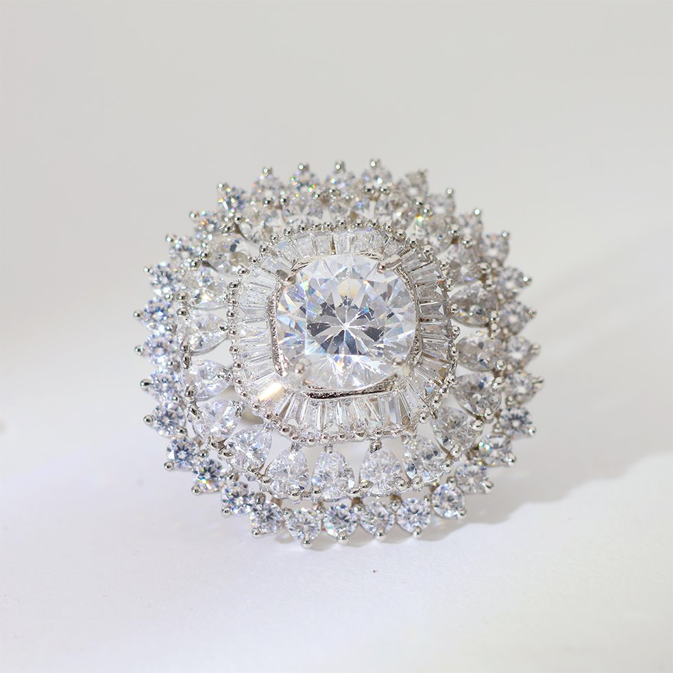 Royal Halo Diamond Ring - Image 2