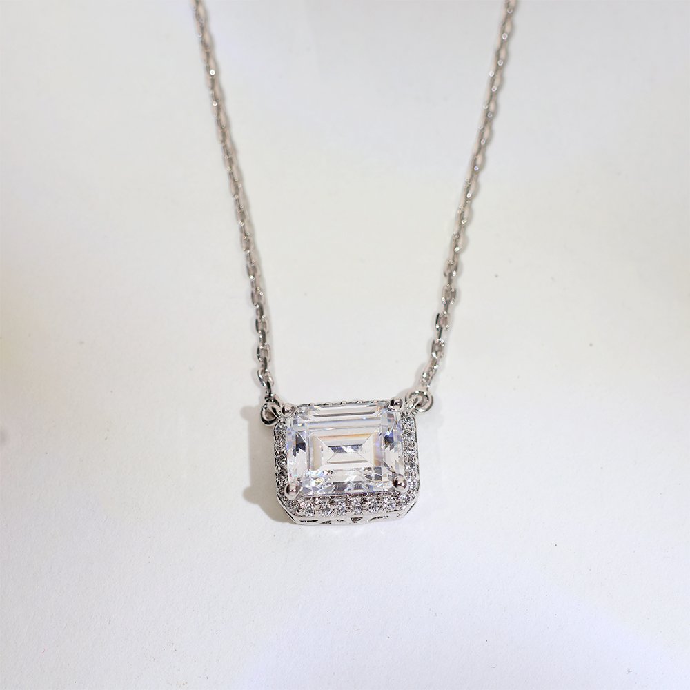 Crystal Frame Girlish Pendant - Image 3