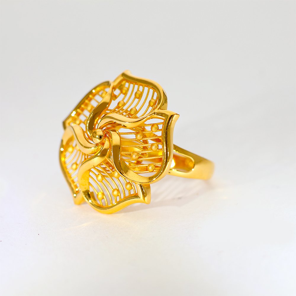 Golden Blossom Gold Ladies Ring - Image 4