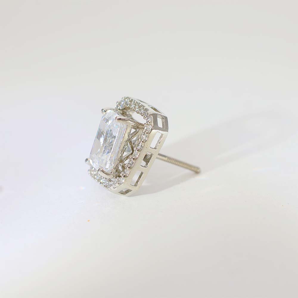 Emerald Glow Diamond Stud Earrings - Image 4