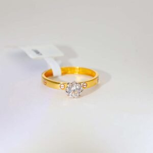 Classic Shine Gold Ladies Stone Ring