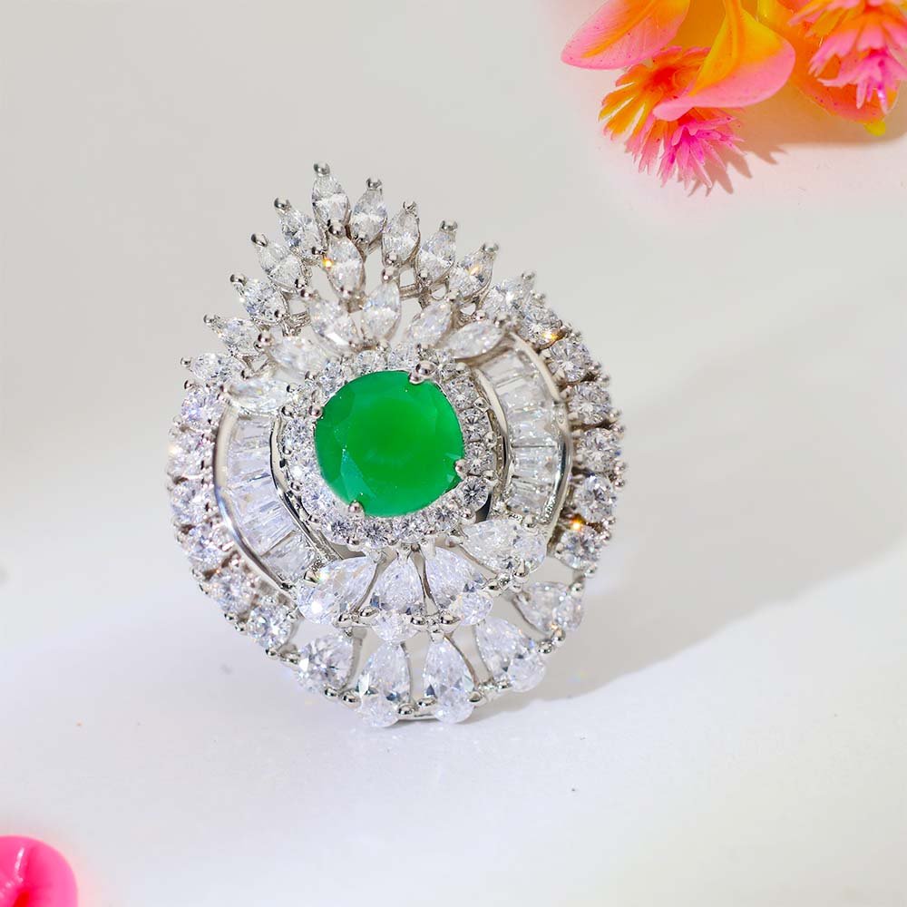 Green Royal Diamond Ring - Image 5