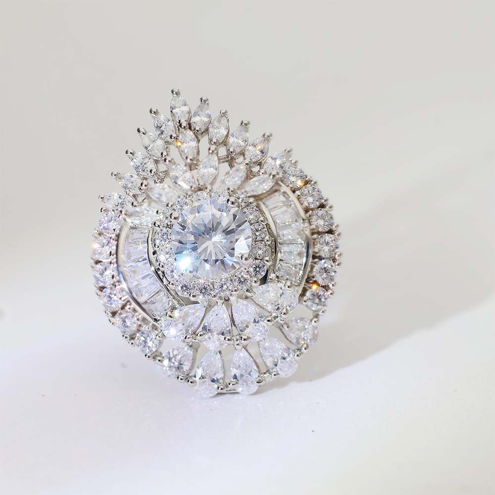 Royal Swirl Diamond Ring - Image 2