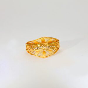 Golden Leaf Band Gold Ladies Ring