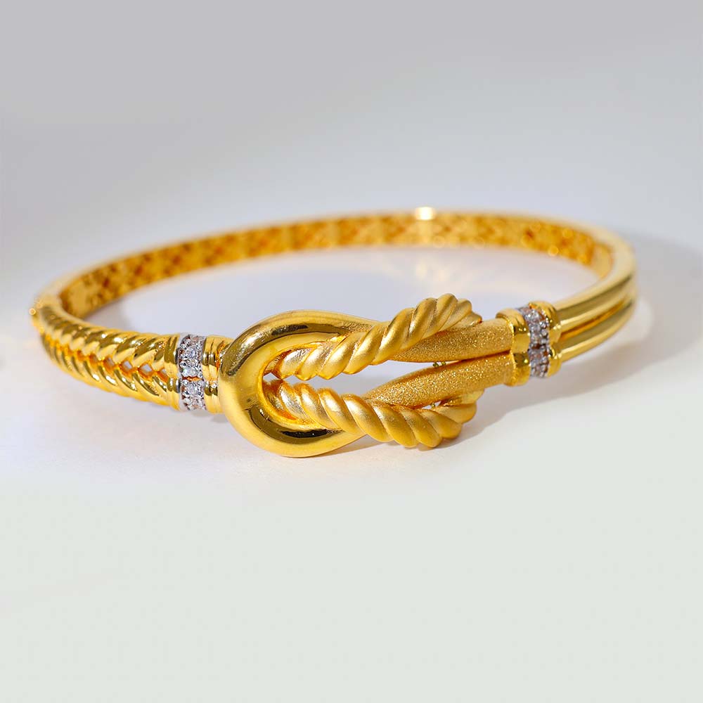 Royal Knot Gold Ladies kada