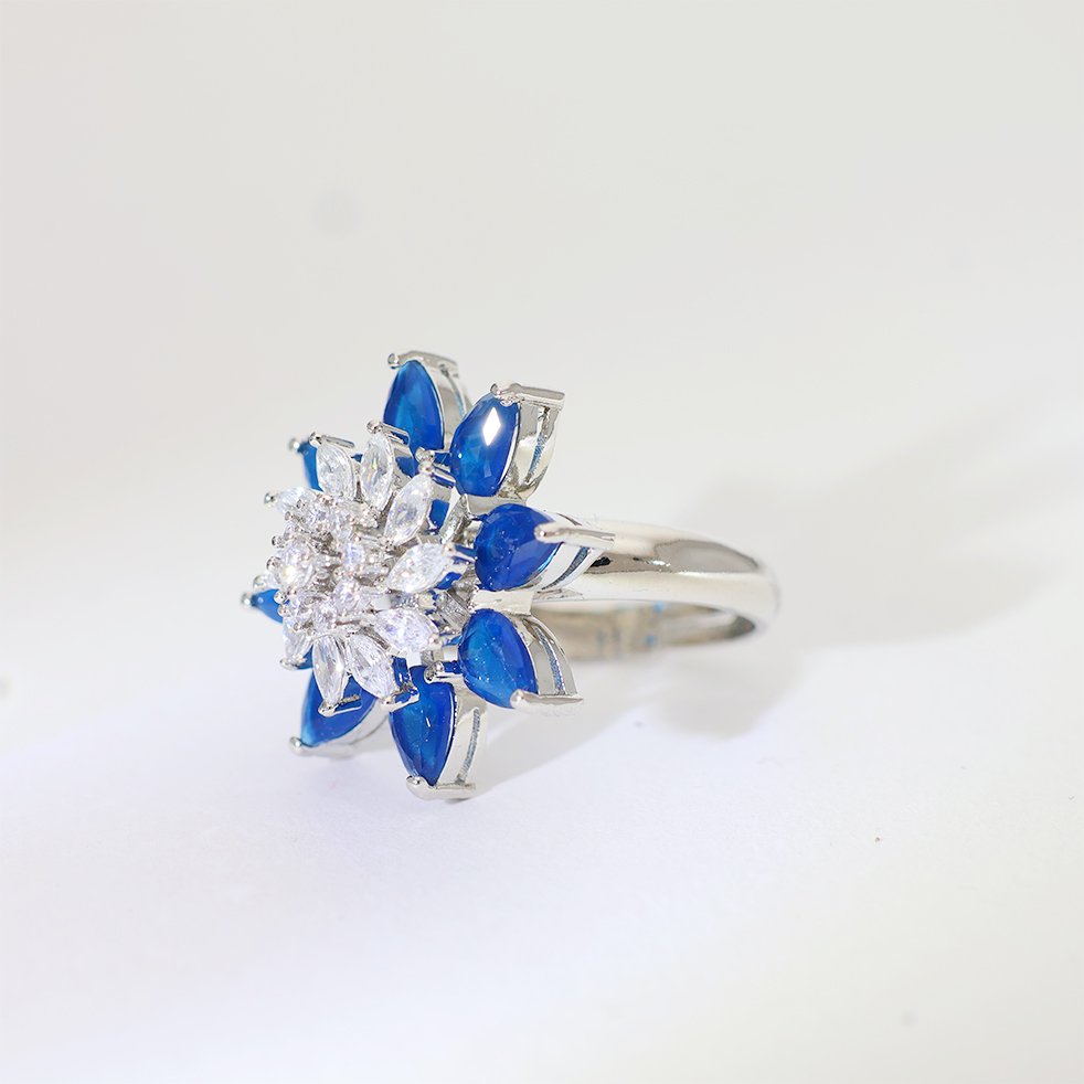 Blue Bloom Diamond Ring - Image 4