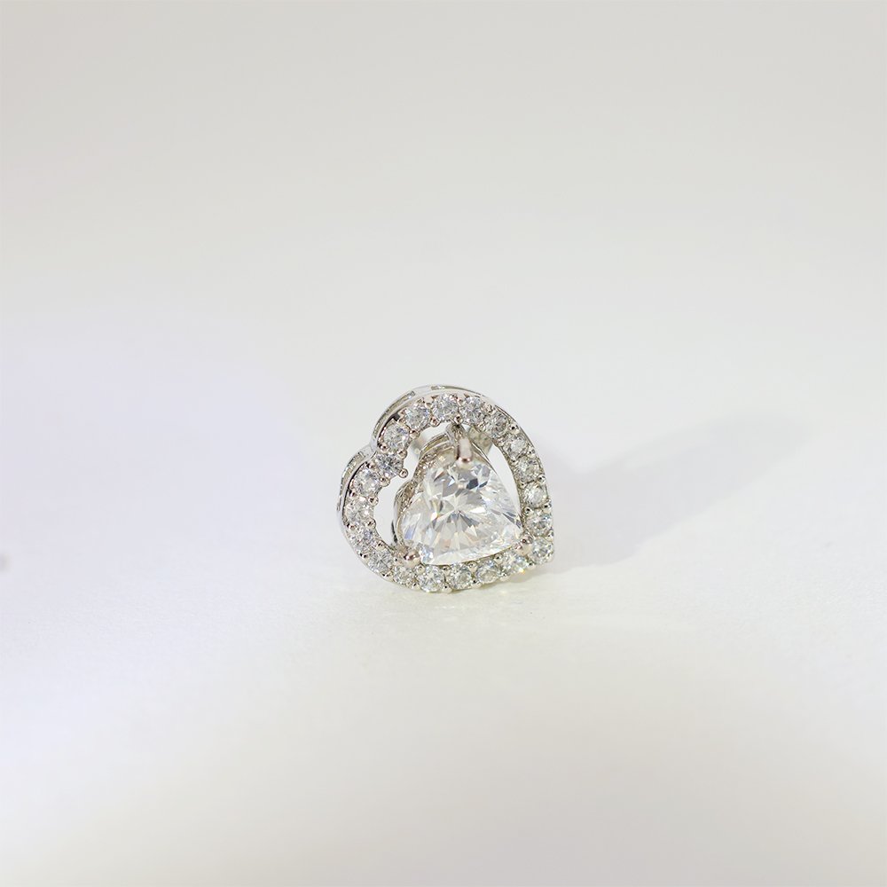 Heart Glow Diamond Stud Earrings - Image 4