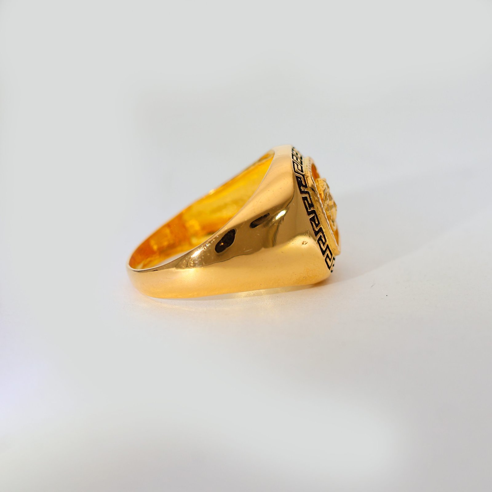 Golden Empire Gold Gents Ring - Image 3