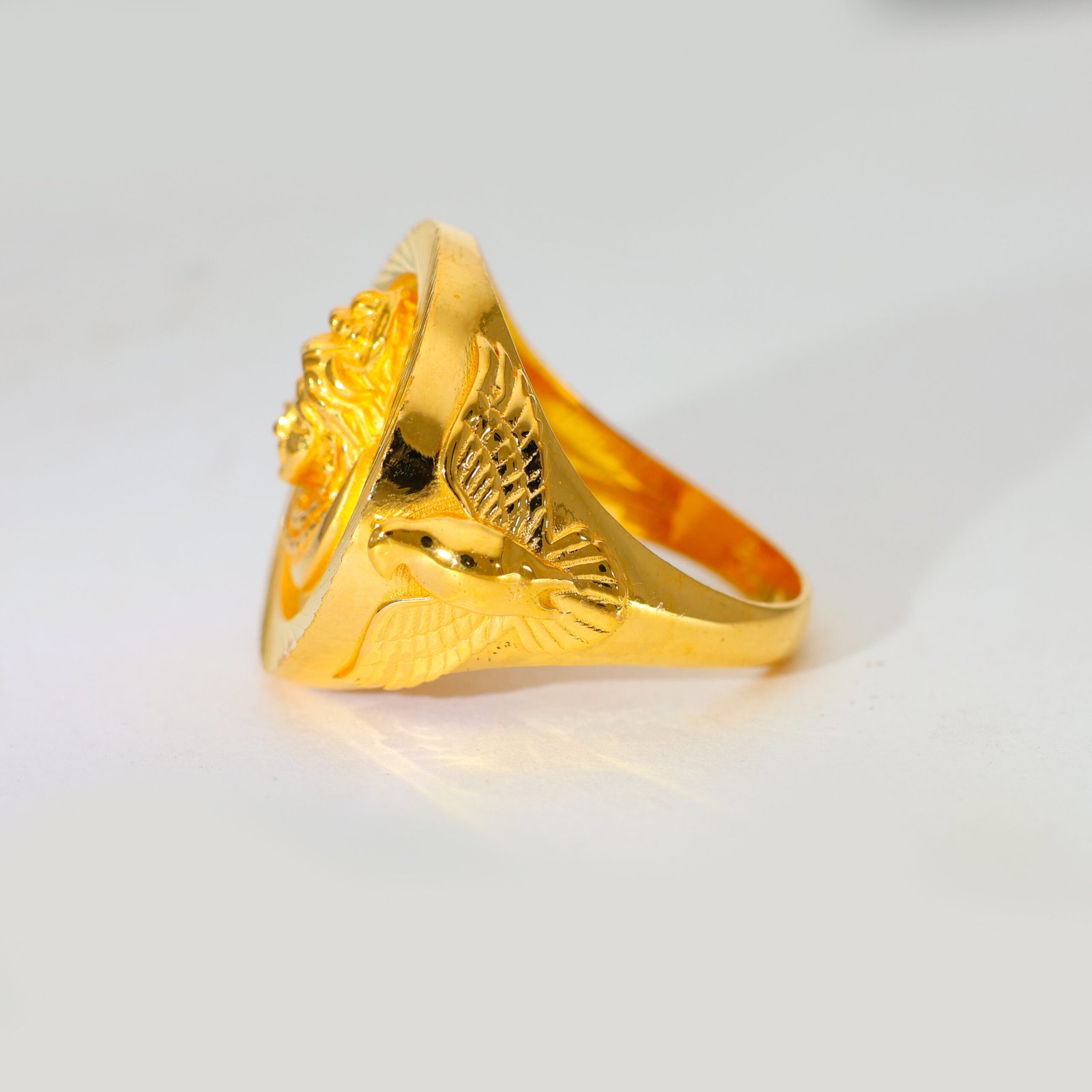 Divine Shiv Gold Gents Ring - Image 3
