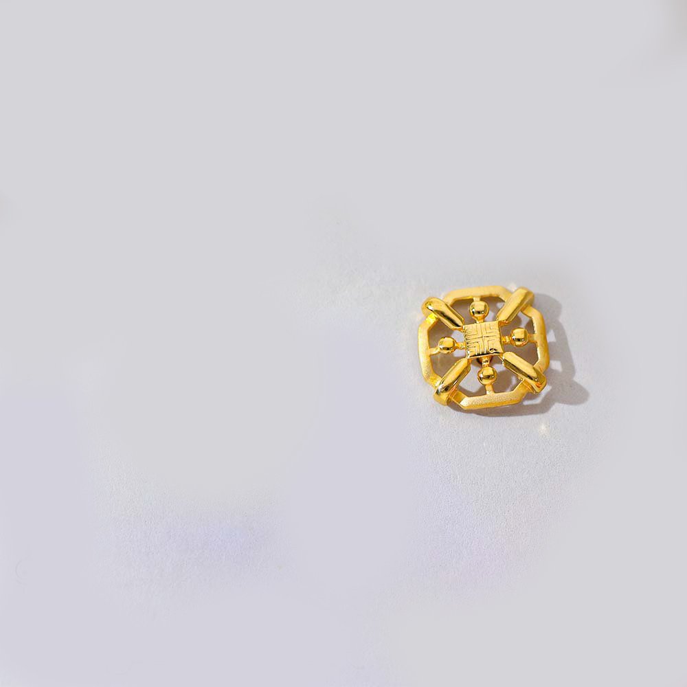 Sweet Charm Gold Earring - Image 2