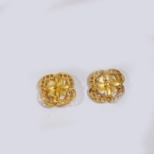 Golden Petal Bloom Gold Earring