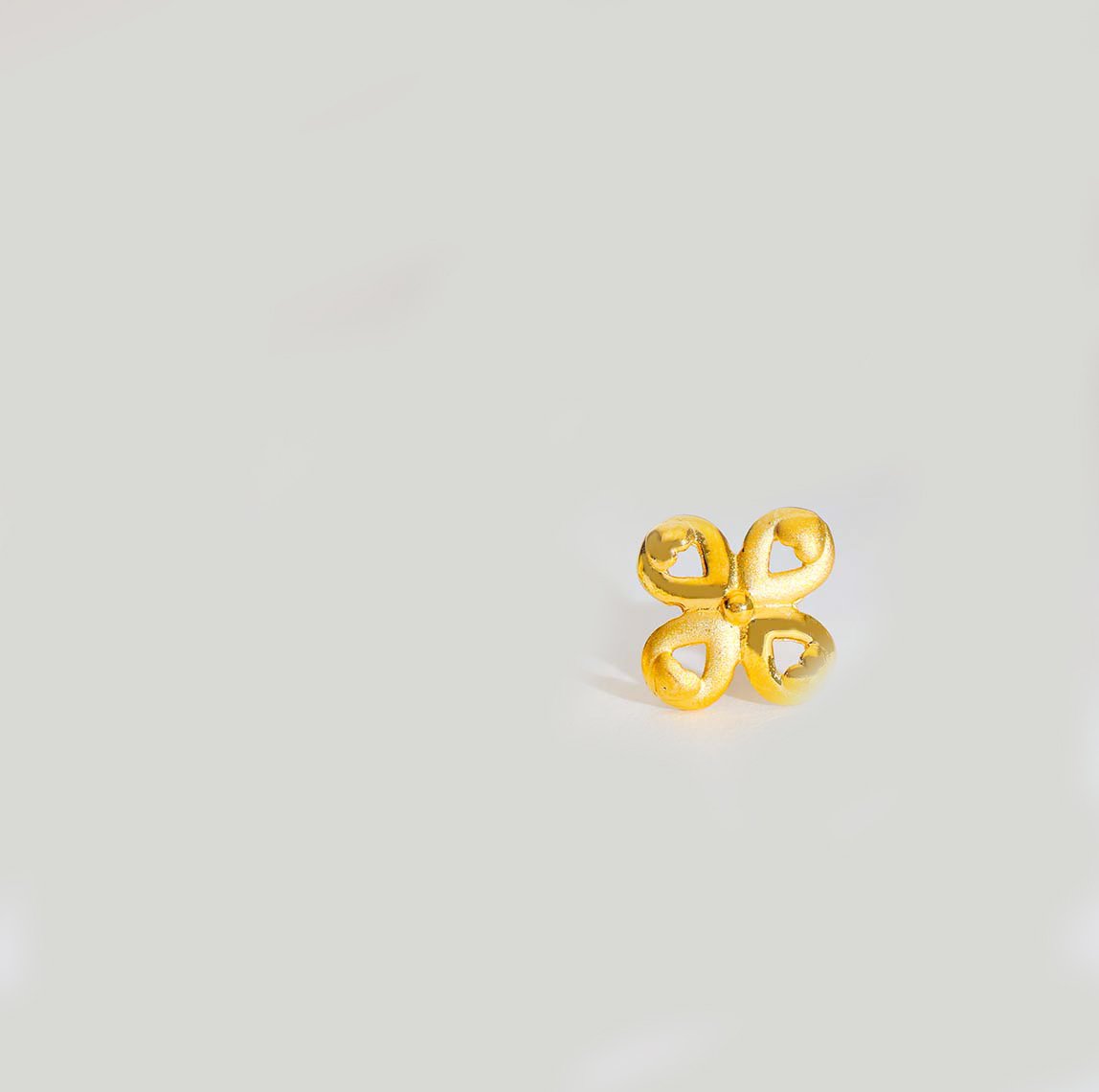 Heart Bloom Gold Earring - Image 2