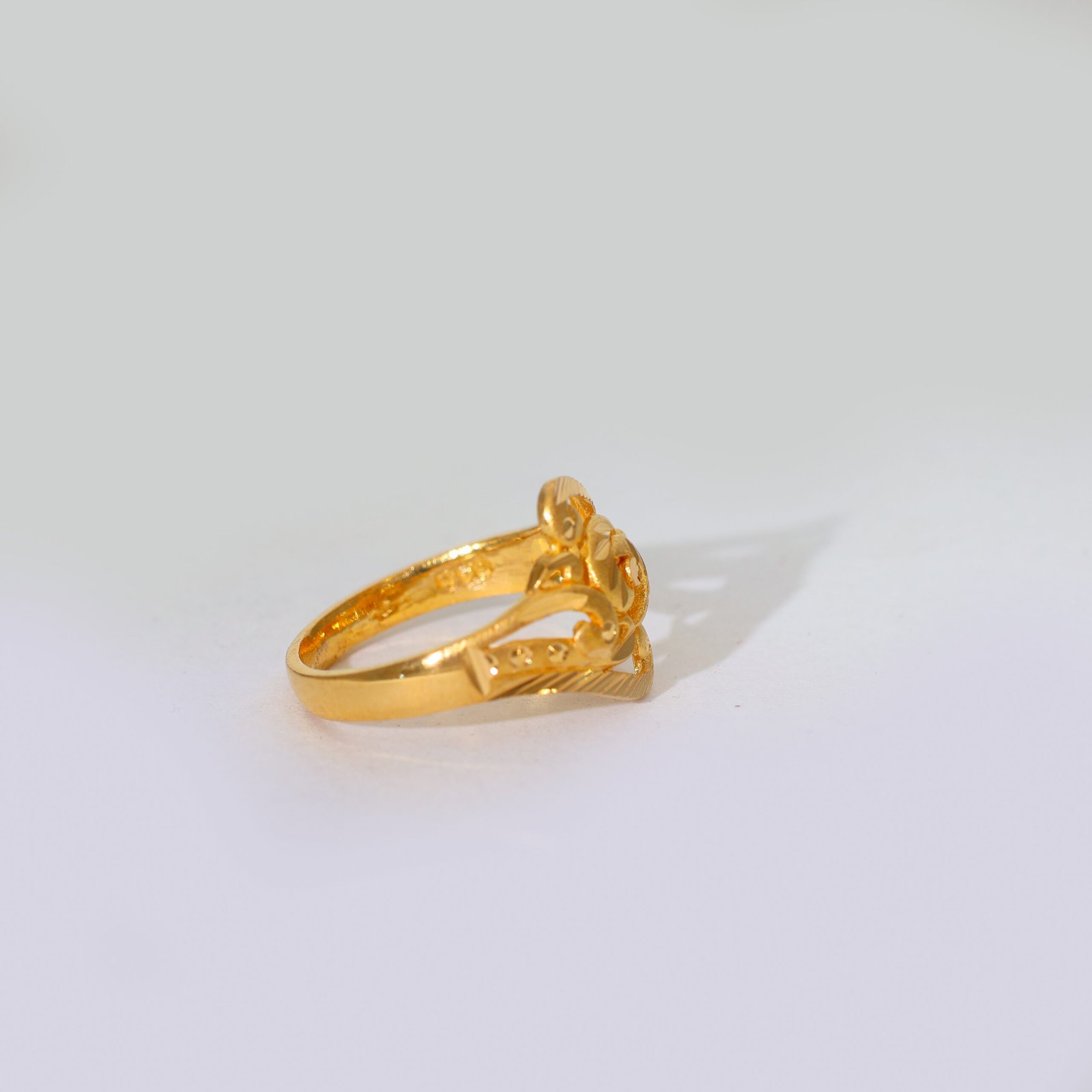 Golden Blossom Gold Ladies Ring - Image 2