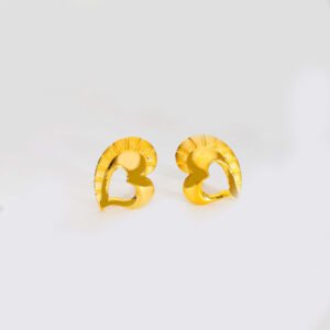 Golden Heart Gold Earring