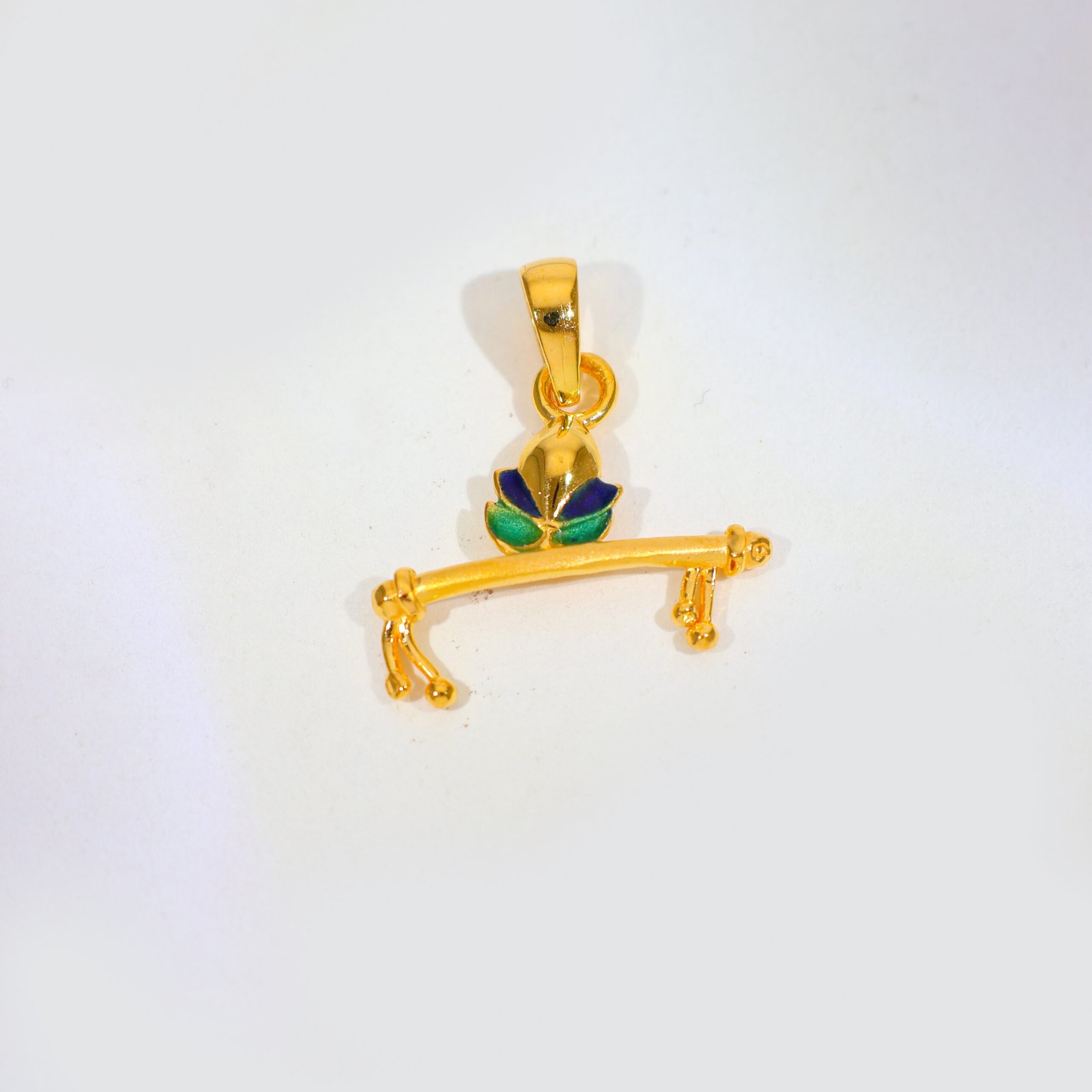 Krishna Melody Gold Pendant - Image 2